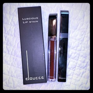 Doucce Luscious Lip Stain